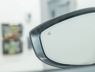 2024 Mazda CX-50 in St-Jérôme, Quebec - 37 - w320h240px