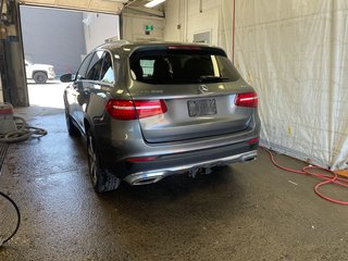Mercedes-Benz GLC  2018 à St-Jérôme, Québec - 8 - w320h240px
