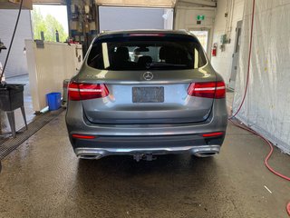 Mercedes-Benz GLC  2018 à St-Jérôme, Québec - 9 - w320h240px
