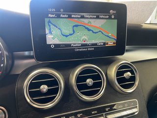 Mercedes-Benz GLC  2018 à St-Jérôme, Québec - 4 - w320h240px