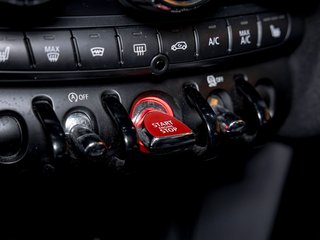 MINI Cooper  2017 à St-Jérôme, Québec - 25 - w320h240px