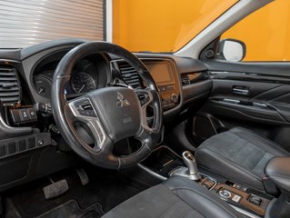 2018 Mitsubishi OUTLANDER PHEV in St-Jérôme, Quebec - 2 - w320h240px