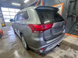 Mitsubishi OUTLANDER PHEV  2020 à St-Jérôme, Québec - 6 - w320h240px