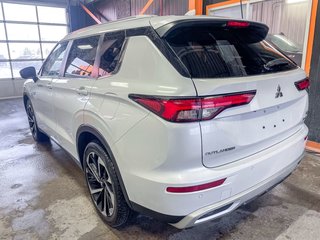 Mitsubishi OUTLANDER PHEV  2023 à St-Jérôme, Québec - 8 - w320h240px