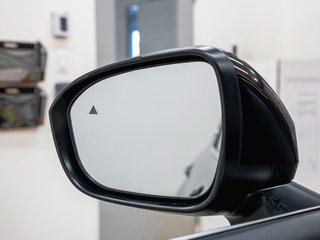 2024 Mitsubishi Outlander Plug-In Hybrid in St-Jérôme, Quebec - 37 - w320h240px