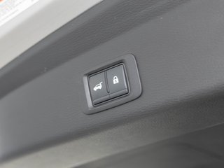 Mitsubishi Outlander Plug-In Hybrid  2024 à St-Jérôme, Québec - 31 - w320h240px