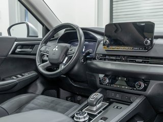 Mitsubishi Outlander Plug-In Hybrid  2024 à St-Jérôme, Québec - 27 - w320h240px