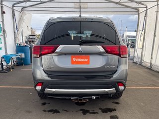 2016 Mitsubishi Outlander in St-Jérôme, Quebec - 8 - w320h240px