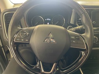 Mitsubishi Outlander  2018 à St-Jérôme, Québec - 16 - w320h240px