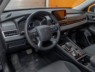 Mitsubishi Outlander  2024 à St-Jérôme, Québec - 2 - w320h240px