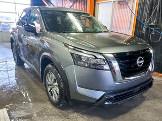2023 Nissan Pathfinder in St-Jérôme, Quebec - 9 - w320h240px