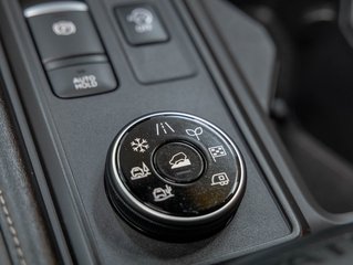 Nissan Pathfinder  2023 à St-Jérôme, Québec - 22 - w320h240px