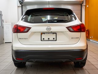 Nissan Qashqai  2019 à St-Jérôme, Québec - 8 - w320h240px