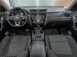 2018 Nissan Rogue in St-Jérôme, Quebec - 11 - w320h240px