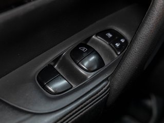 2018 Nissan Rogue in St-Jérôme, Quebec - 24 - w320h240px