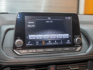 Nissan Rogue  2023 à St-Jérôme, Québec - 17 - w320h240px