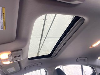 Nissan Sentra  2023 à St-Jérôme, Québec - 3 - w320h240px