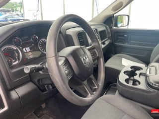 2021 Ram 1500 Classic in St-Jérôme, Quebec - 3 - w320h240px