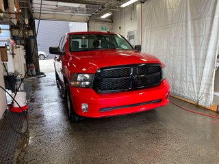 Ram 1500 Classic  2021 à St-Jérôme, Québec - 9 - w320h240px