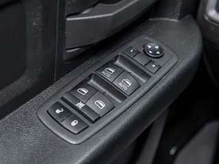 2022 Ram 1500 Classic in St-Jérôme, Quebec - 26 - w320h240px