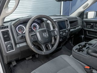 2023 Ram 1500 Classic in St-Jérôme, Quebec - 2 - w320h240px