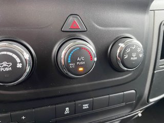 Ram 1500  2017 à St-Jérôme, Québec - 14 - w320h240px