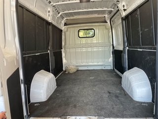 Ram ProMaster Cargo Van  2025 à St-Jérôme, Québec - 12 - w320h240px