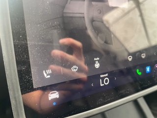 2024 Tesla Model Y in St-Jérôme, Quebec - 12 - w320h240px
