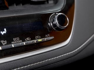 2019 Toyota Corolla in St-Jérôme, Quebec - 21 - w320h240px