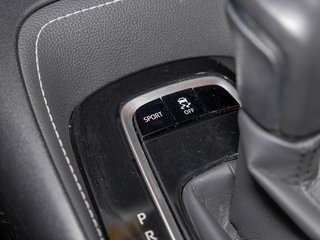 Toyota Corolla  2021 à St-Jérôme, Québec - 23 - w320h240px