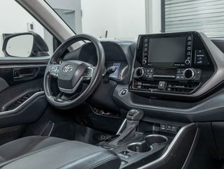 Toyota Highlander  2022 à St-Jérôme, Québec - 29 - w320h240px