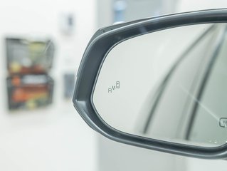 Toyota Highlander  2022 à St-Jérôme, Québec - 35 - w320h240px