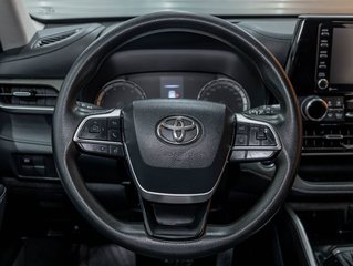 Toyota Highlander  2022 à St-Jérôme, Québec - 12 - w320h240px
