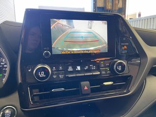 Toyota Highlander  2023 à St-Jérôme, Québec - 16 - w320h240px