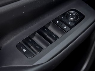 2023 Toyota Prius Prime in St-Jérôme, Quebec - 25 - w320h240px