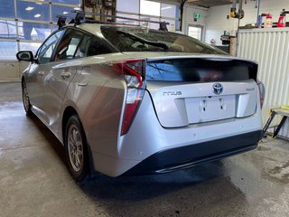 Toyota Prius  2017 à St-Jérôme, Québec - 6 - w320h240px
