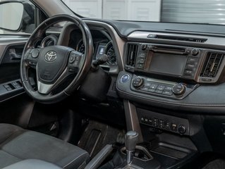 2017 Toyota RAV4 Hybrid in St-Jérôme, Quebec - 26 - w320h240px