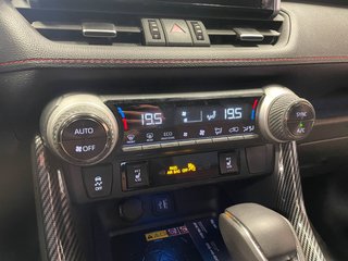 2025 Toyota RAV4 Plug-In Hybrid in St-Jérôme, Quebec - 13 - w320h240px