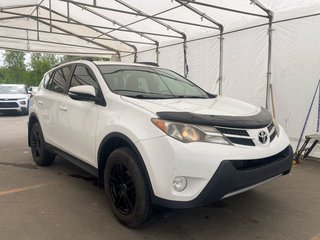 2015 Toyota RAV4 in St-Jérôme, Quebec - 10 - w320h240px