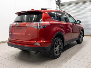 Toyota RAV4  2016 à St-Jérôme, Québec - 8 - w320h240px