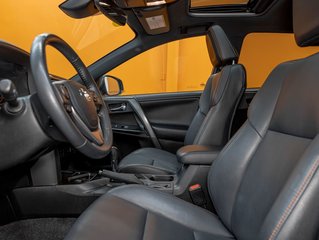 Toyota RAV4  2017 à St-Jérôme, Québec - 10 - w320h240px