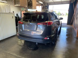 2017 Toyota RAV4 in St-Jérôme, Quebec - 8 - w320h240px