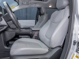2025 Toyota Sienna in St-Jérôme, Quebec - 12 - w320h240px