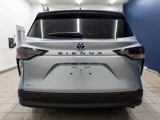 2025 Toyota Sienna in St-Jérôme, Quebec - 9 - w320h240px