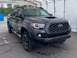 2021 Toyota Tacoma in St-Jérôme, Quebec - 10 - w320h240px