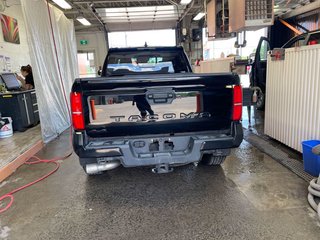 Toyota Tacoma  2025 à St-Jérôme, Québec - 6 - w320h240px