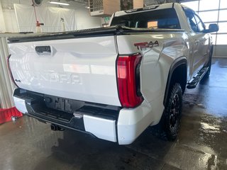 Toyota Tundra  2024 à St-Jérôme, Québec - 8 - w320h240px