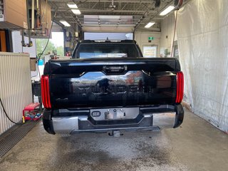 Toyota Tundra  2024 à St-Jérôme, Québec - 8 - w320h240px