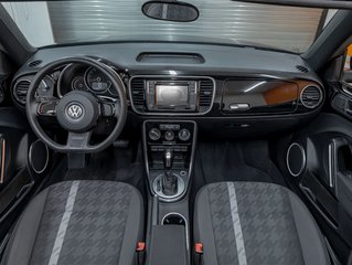 Volkswagen Beetle Convertible  2017 à St-Jérôme, Québec - 10 - w320h240px