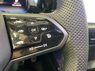 Volkswagen Golf R  2024 à St-Jérôme, Québec - 12 - w320h240px